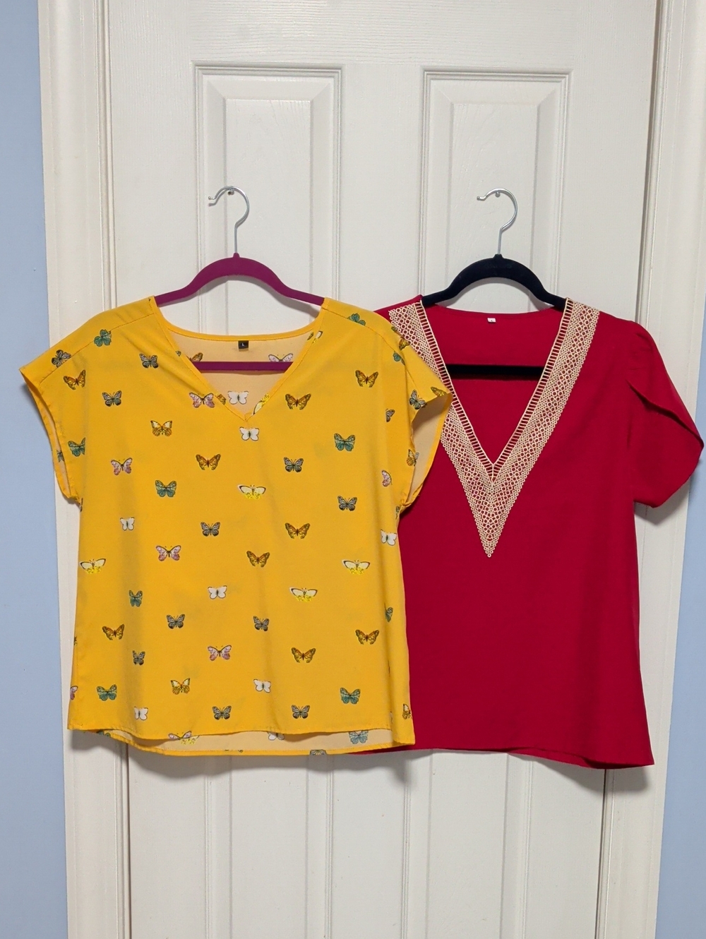 Yellow Butterfly Print And Red With Gold Neckline Short Sleeve Blouses